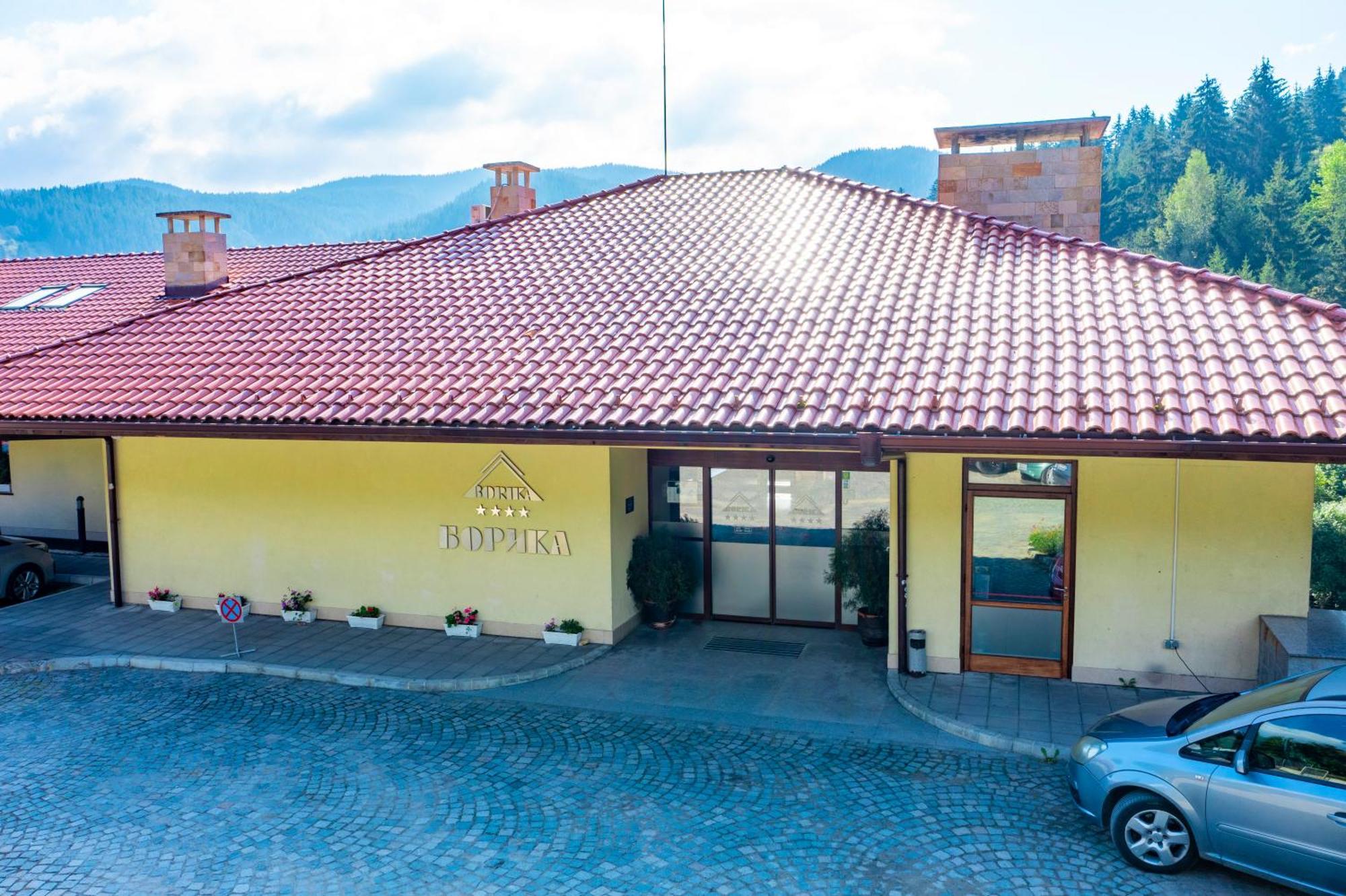 Hotel Borika 4*