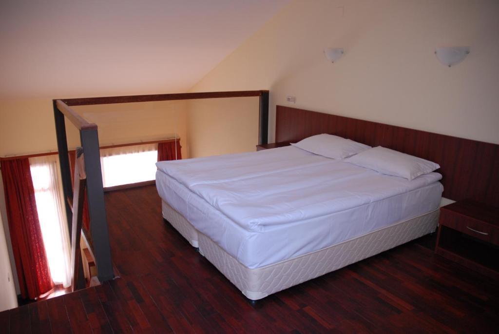 Borika Hotel